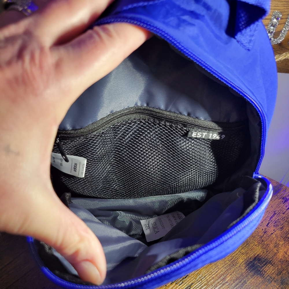 Adidas Must have Royal Blue mini Backpack w/keychain - Picture 6 of 12
